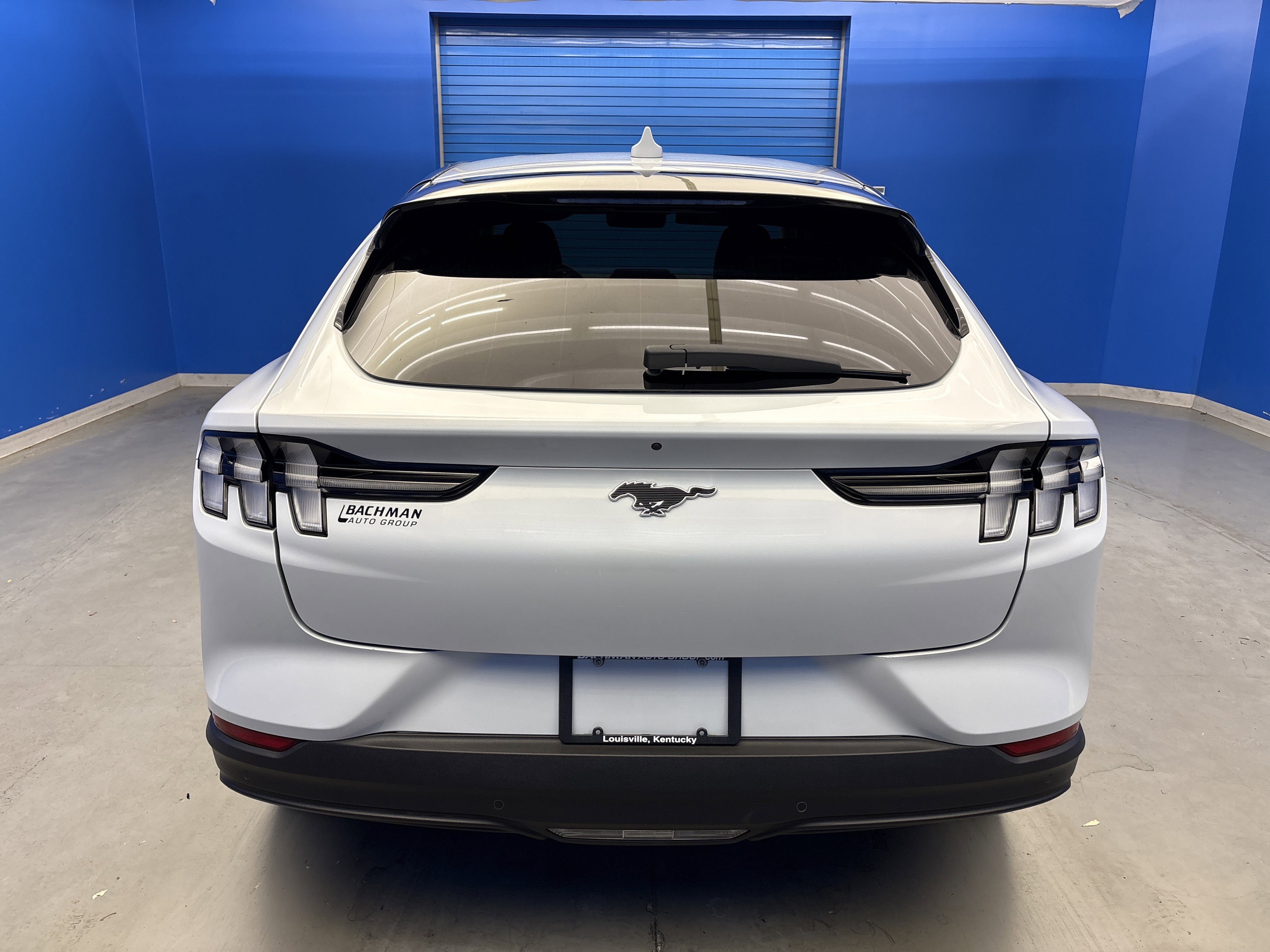 2022 Ford Mustang Mach-E Select photo 5