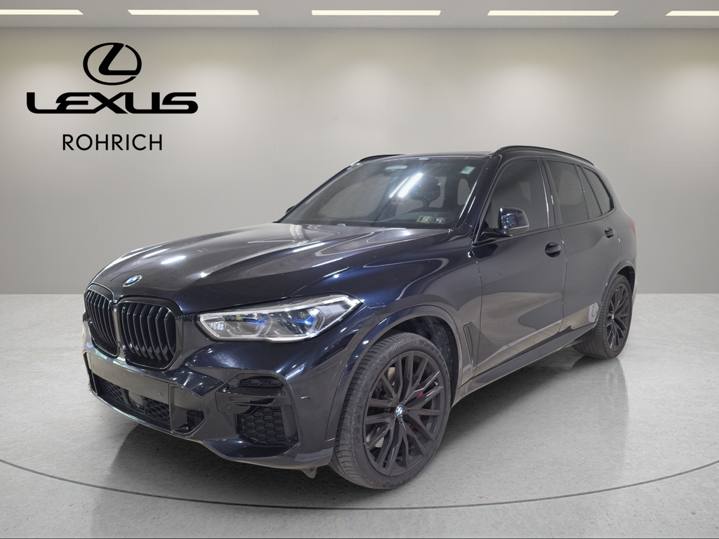 2022 BMW X5 M50i's photo