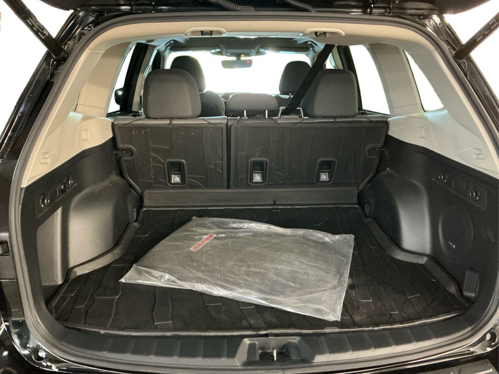 2022 Subaru Forester Sport photo 19
