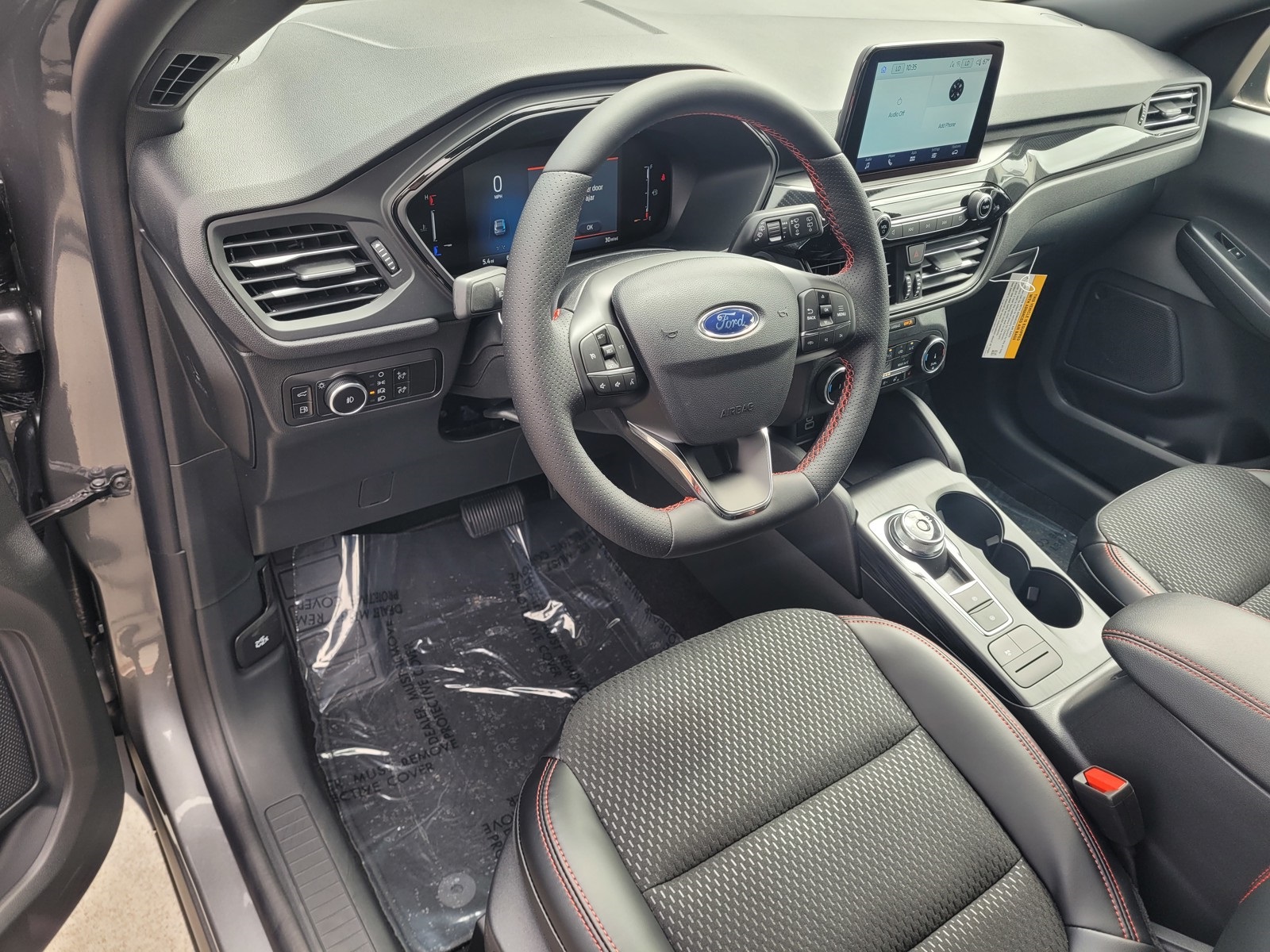 2025 Ford Escape ST-Line Select photo 6
