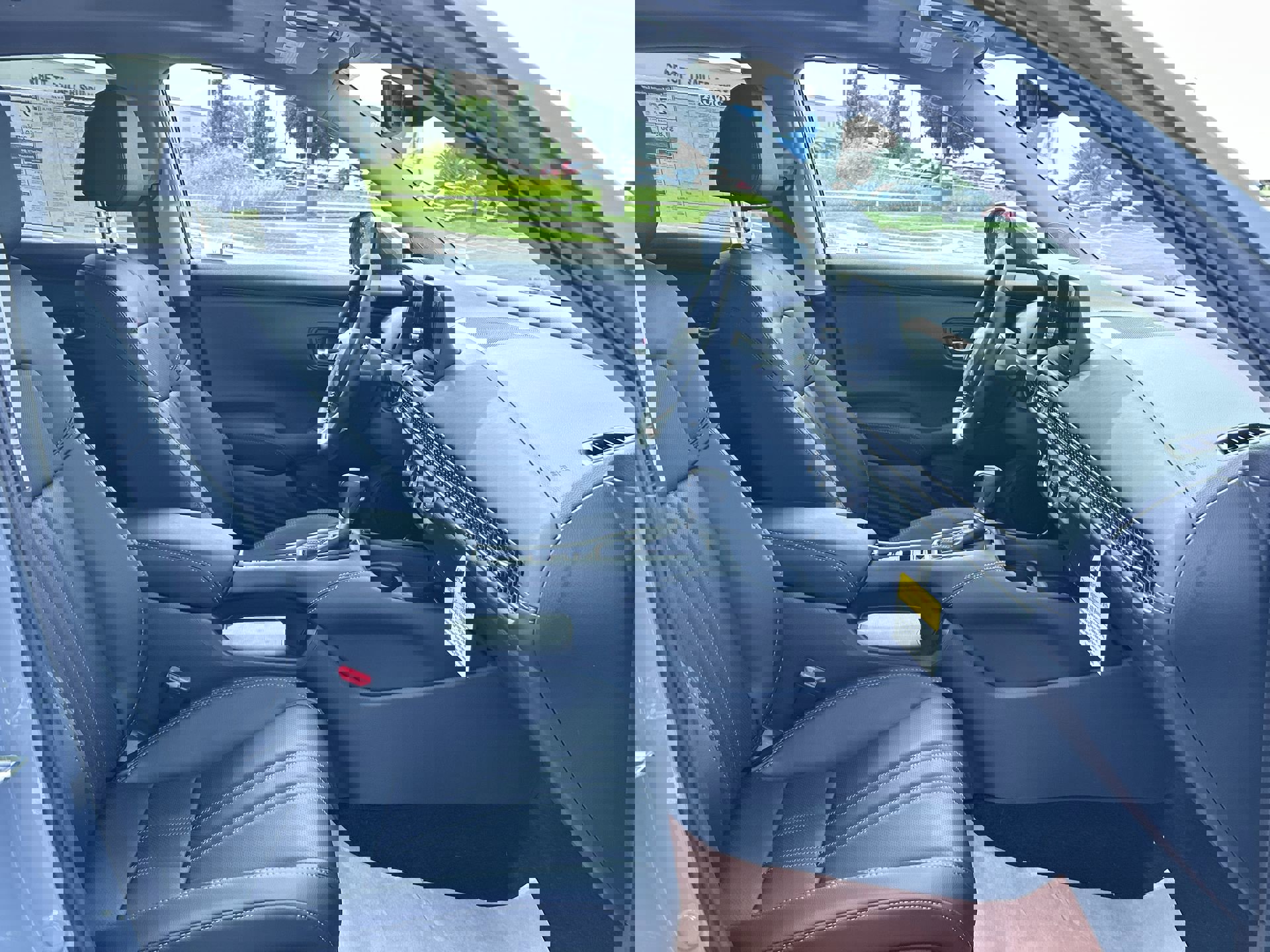 2026 Honda HR-V EX-L photo 26