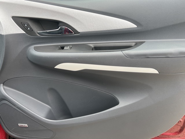 2017 Chevrolet Bolt EV Premier photo 22