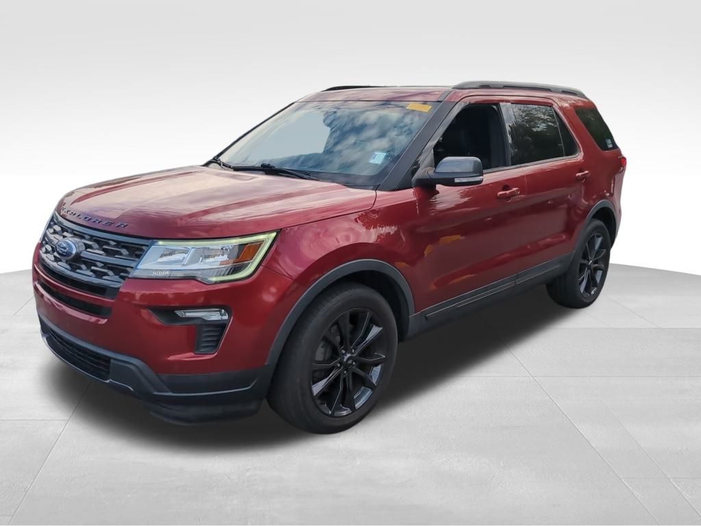2019 Ford Explorer XLT photo 3