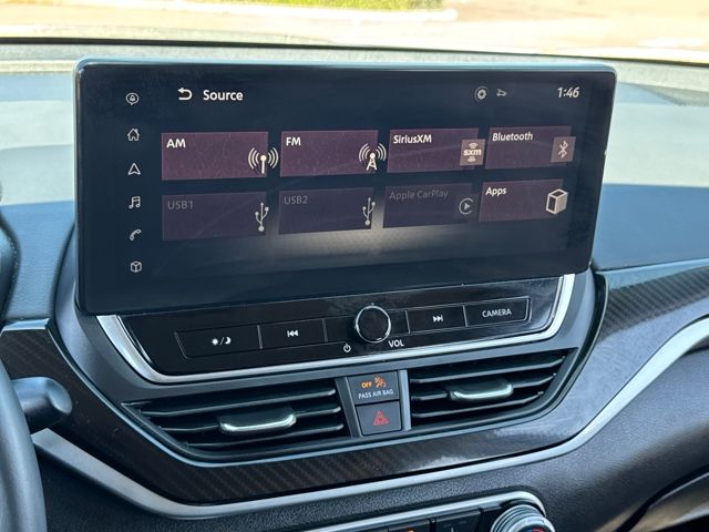 2023 Nissan Altima 2.5 SR photo 10