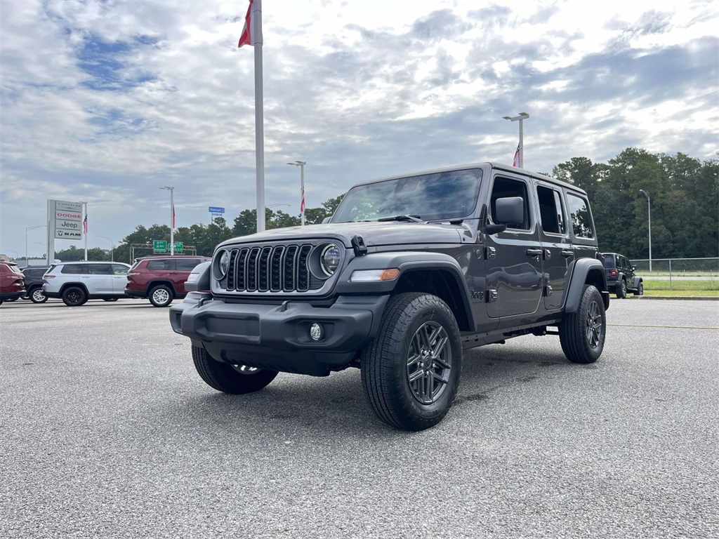 2025 Jeep Wrangler Sport S photo 3