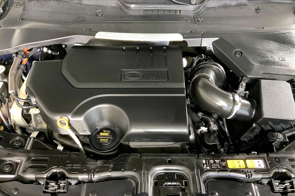 2021 Land Rover Range Rover Evoque SE photo 3