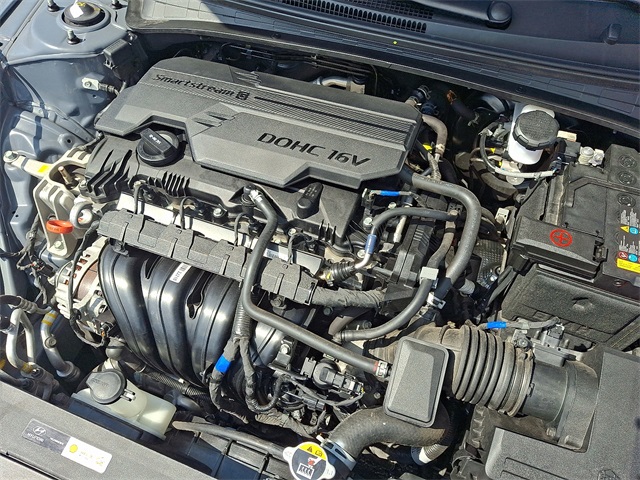 2023 Hyundai Elantra SEL photo 28