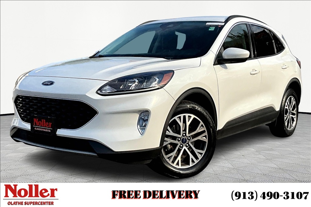 2022 Ford Escape SEL's photo