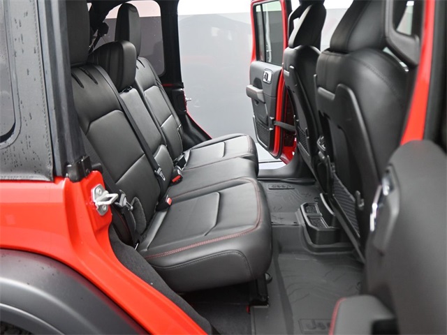 2025 Jeep Wrangler Rubicon photo 36