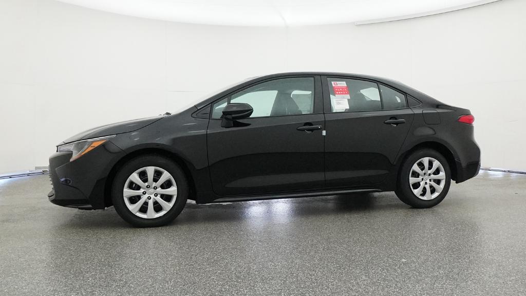 2025 Toyota Corolla LE photo 8