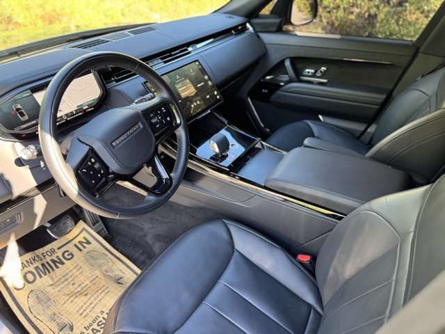 2025 Land Rover Range Rover Sport SE photo 12