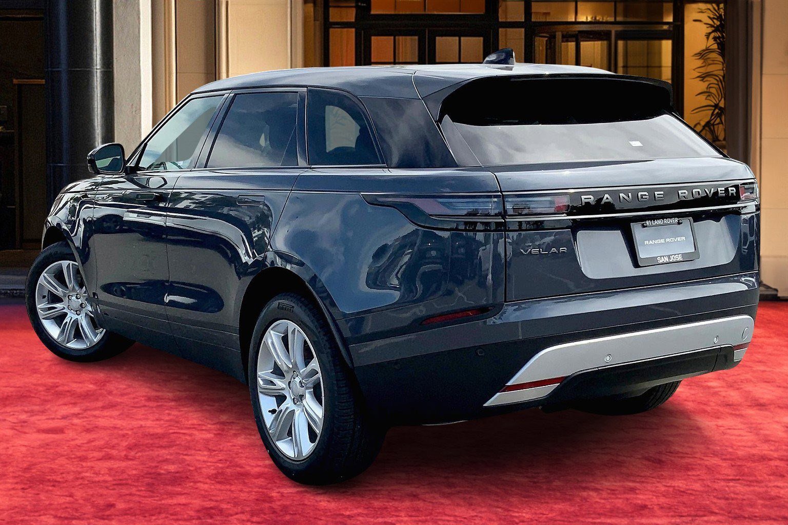 2025 Land Rover Range Rover Velar S photo 2