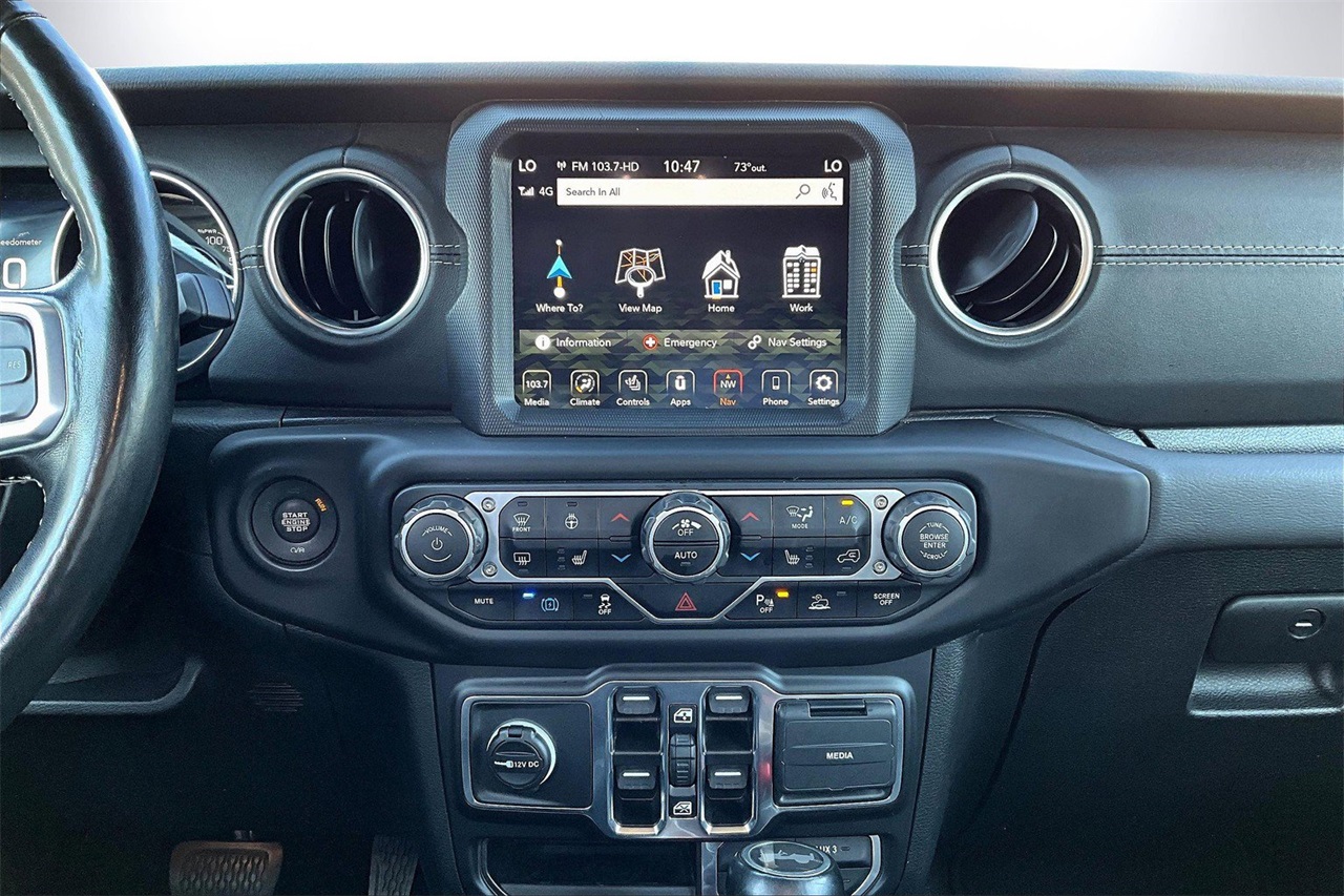 2021 Jeep Wrangler Unlimited Sahara 4xe photo 11