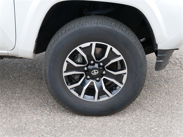 2021 Toyota Tacoma TRD Sport V6 photo 9