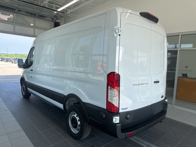 2025 Ford Transit Cargo Van photo 3
