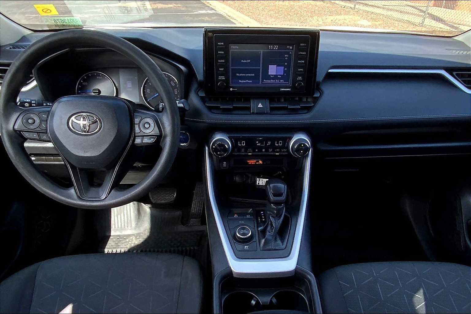 2021 Toyota RAV4 Hybrid XLE photo 12