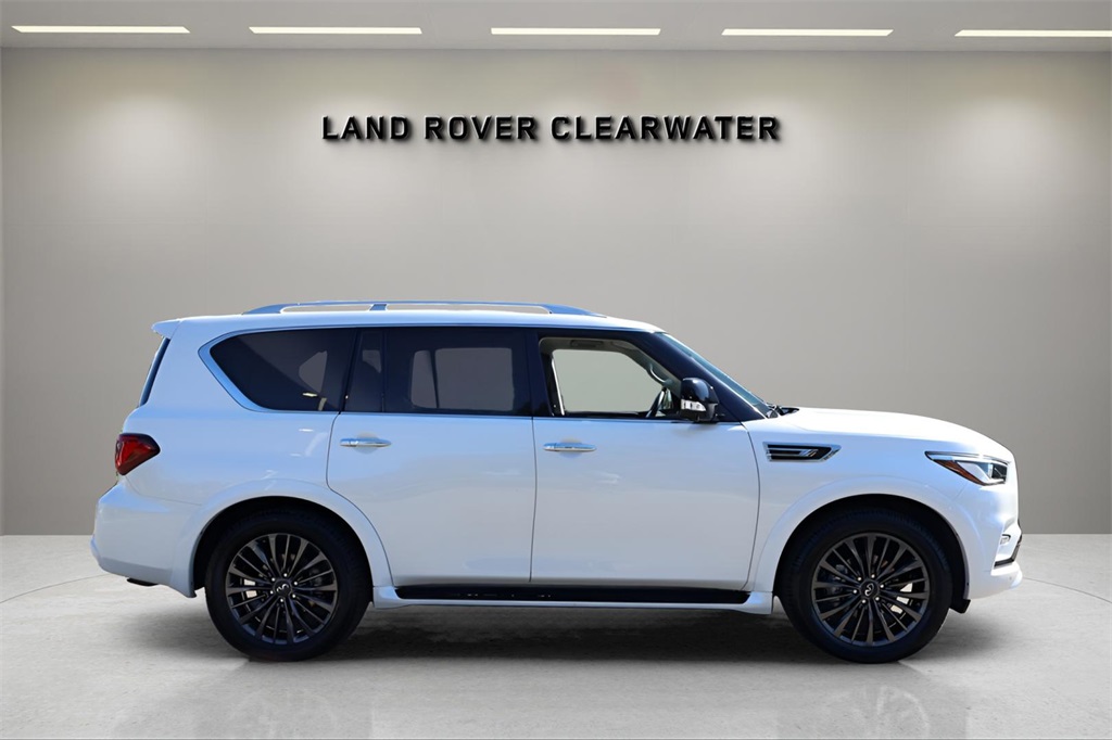 2023 Infiniti QX80 Premium Select photo 4