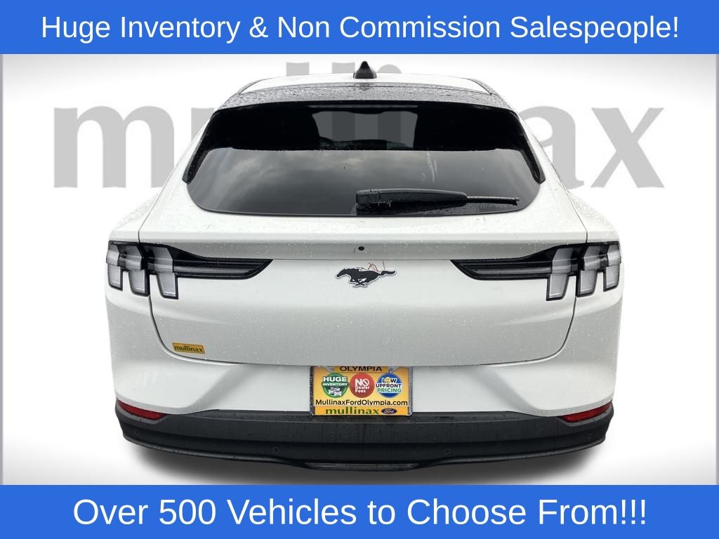 2025 Ford Mustang Mach-E Premium photo 3