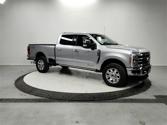 2023 Ford F-250 Super Duty Lariat's photo