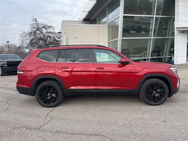 2025 Volkswagen Atlas SE Technology photo 4