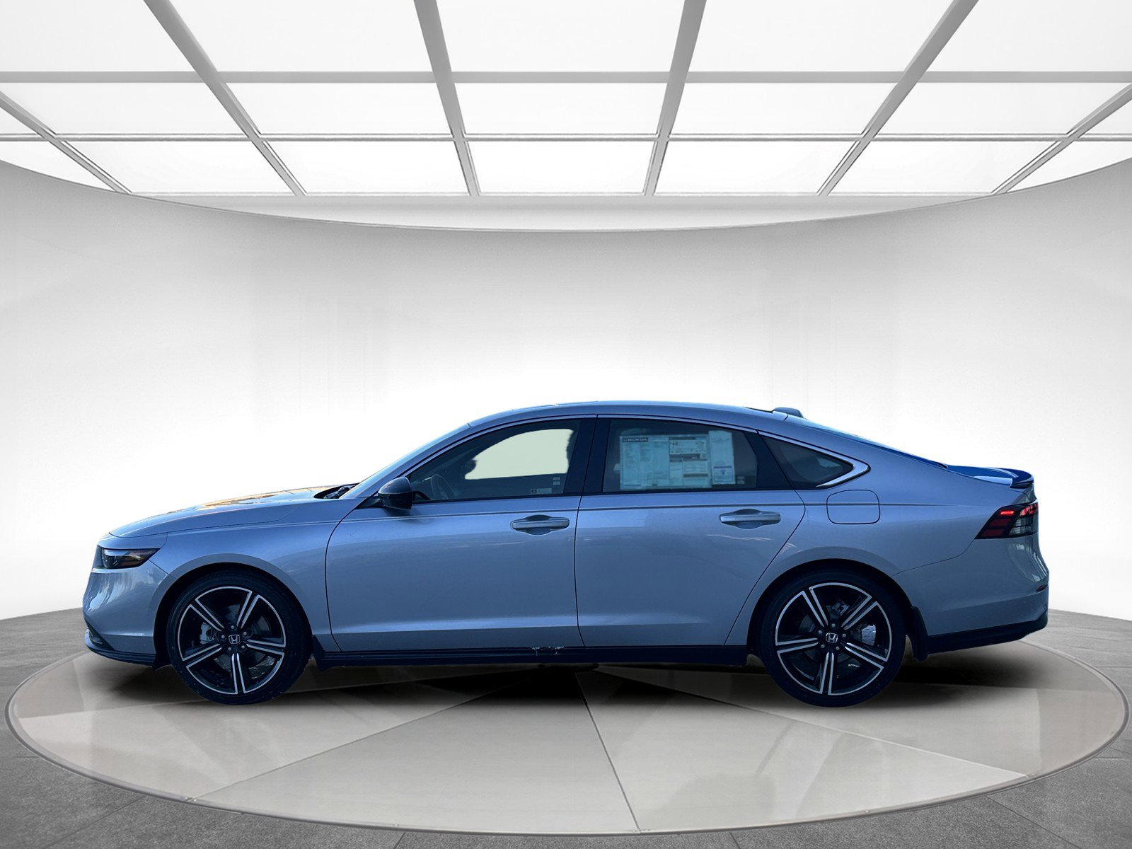 2025 Honda Accord Hybrid Sport photo 2