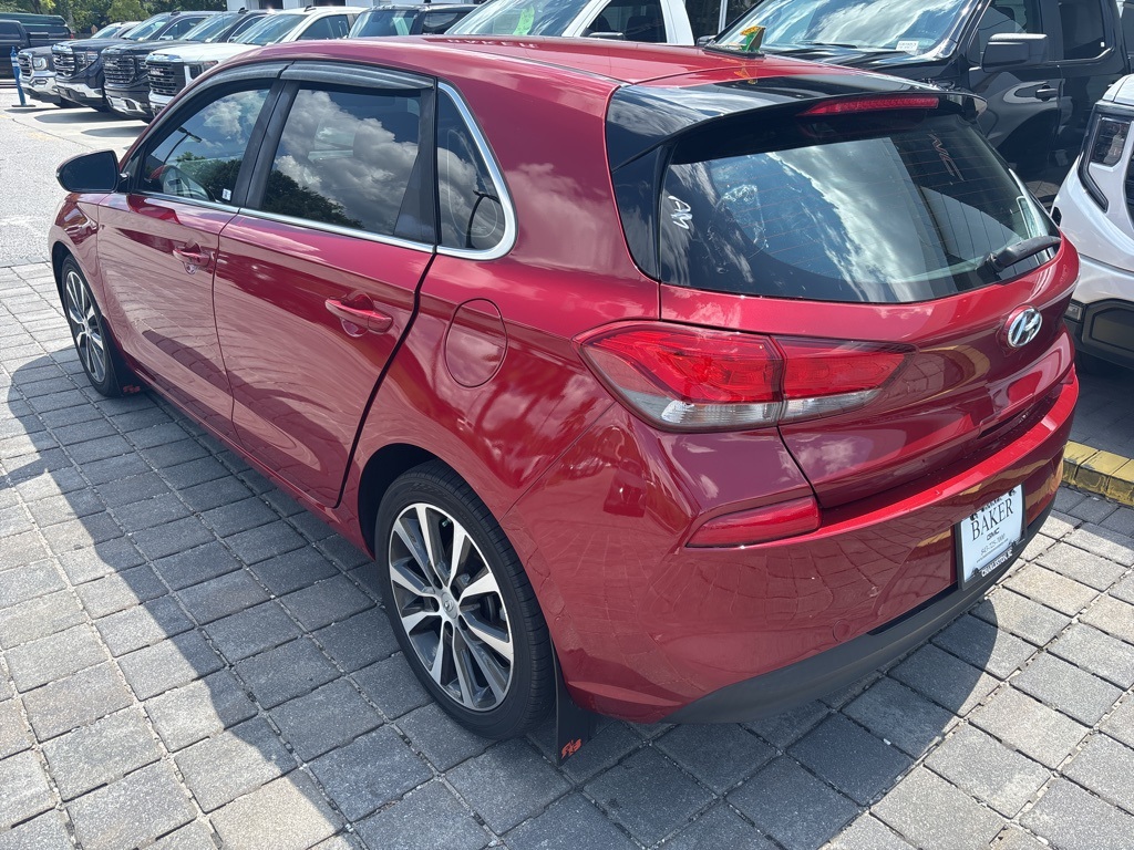 2018 Hyundai Elantra GT Base photo 2