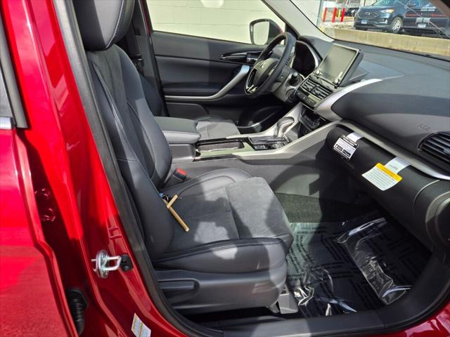 2025 Mitsubishi Eclipse Cross SEL photo 4