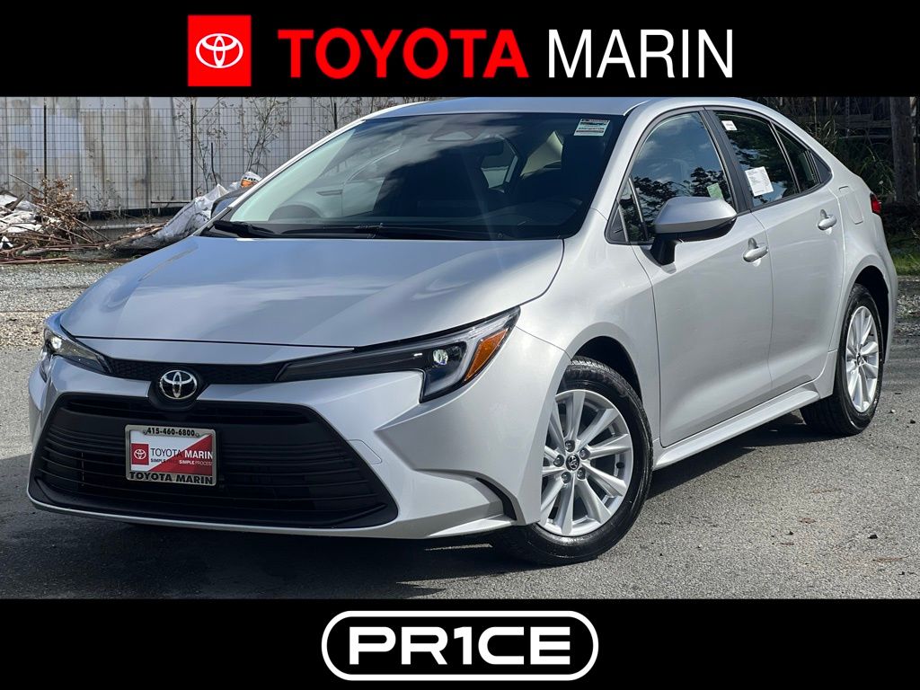 2026 Toyota Corolla LE's photo