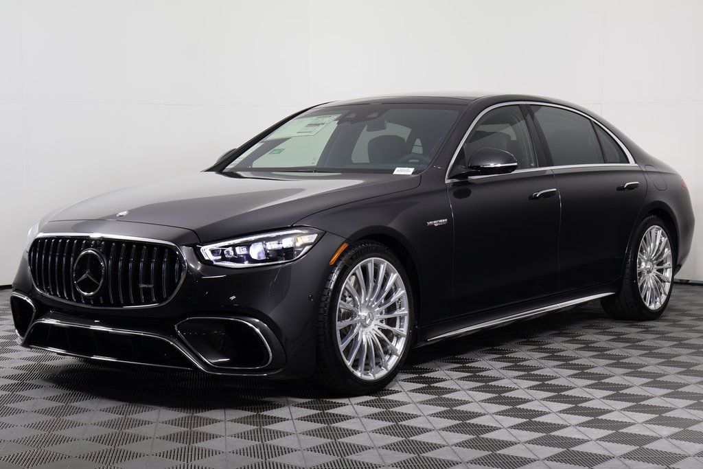 2026 Mercedes-Benz S-Class AMG S 63's photo