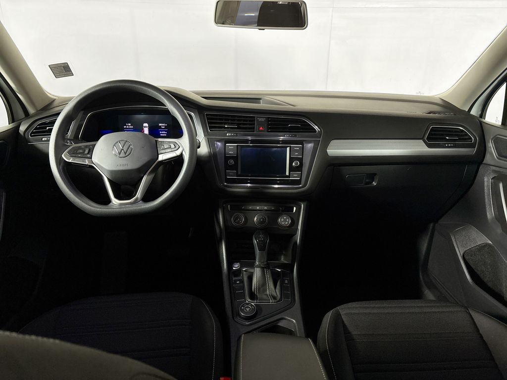 2022 Volkswagen Tiguan S photo 12