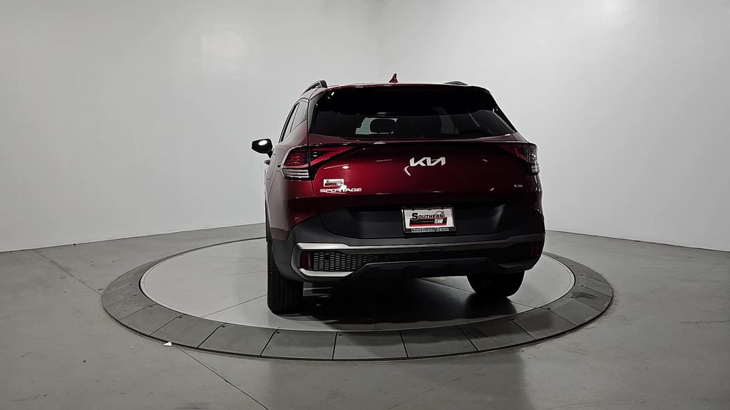 2024 Kia Sportage X-Line photo 4