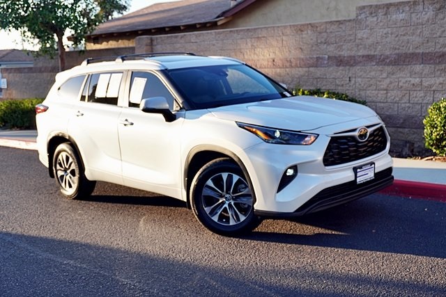 Used 2024 White Toyota LE image 2