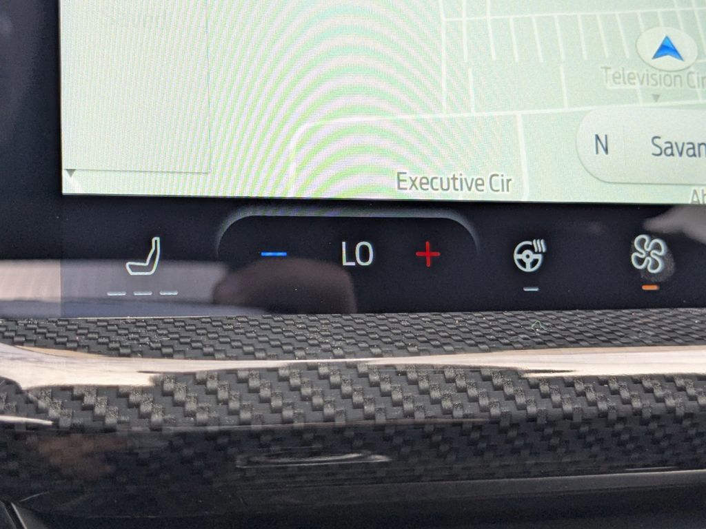 2026 Ford Escape ST-Line photo 21