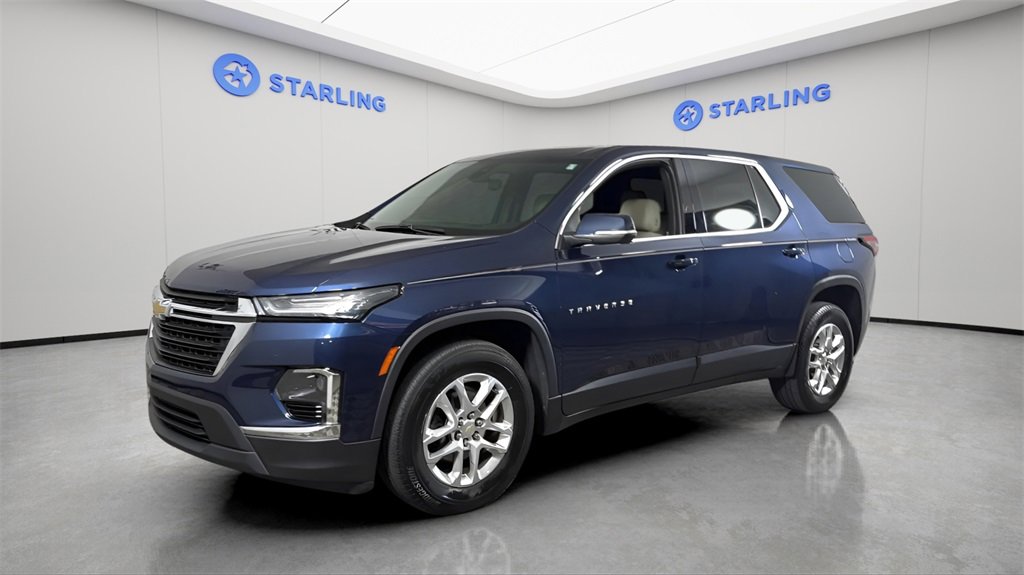 2023 Chevrolet Traverse LS's photo