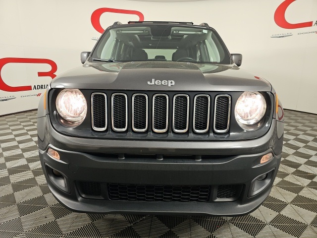 2018 Jeep Renegade Latitude North Edition photo 2
