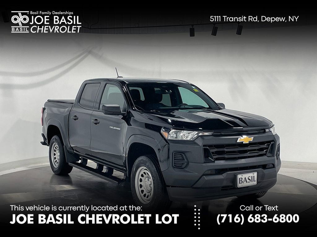 2023 Chevrolet Colorado Work Truck's photo