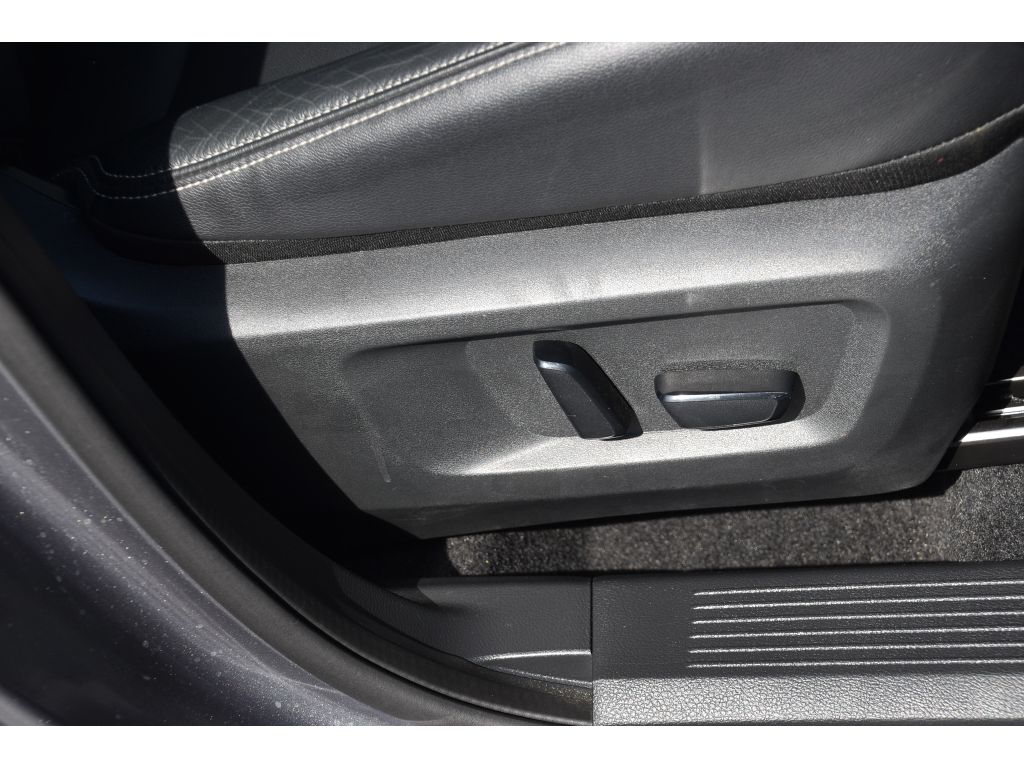 2021 Nissan Rogue SL photo 24