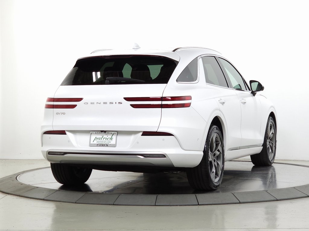2024 Genesis Electrified GV70 Advanced photo 10