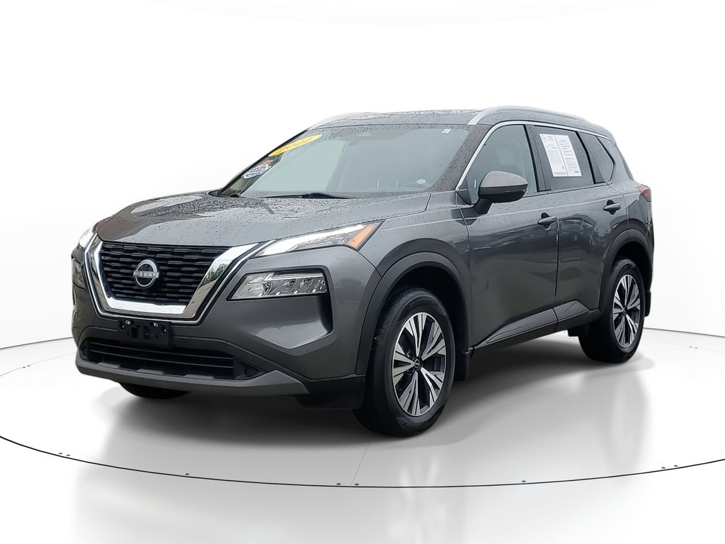 2022 Nissan Rogue SV photo 2