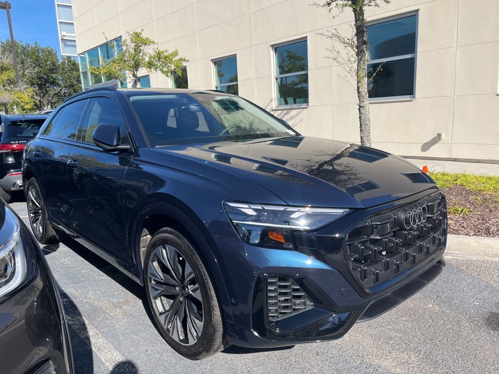 2025 Audi Q8 Premium Plus 55 photo 4