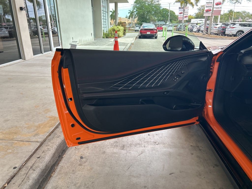 2025 Dodge Charger R/T photo 28