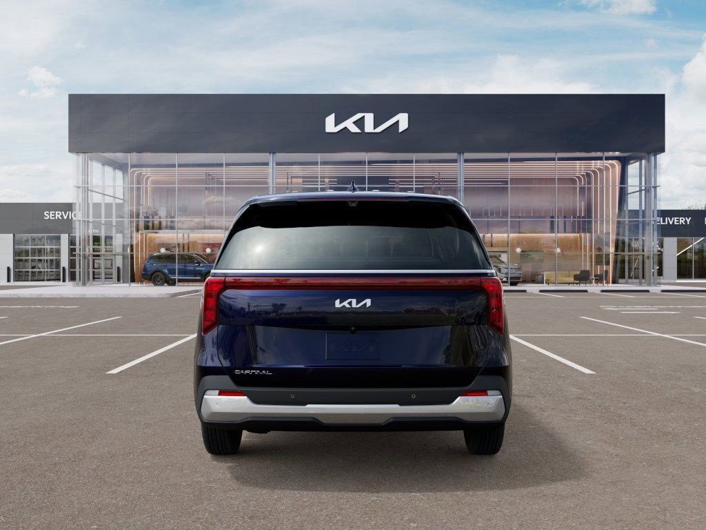 2026 Kia Carnival LX photo 4