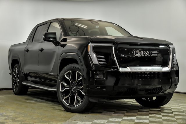 2025 GMC Sierra EV Denali's photo