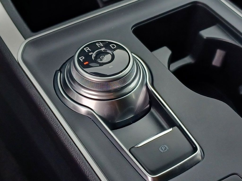 2024 Ford Edge SE photo 22