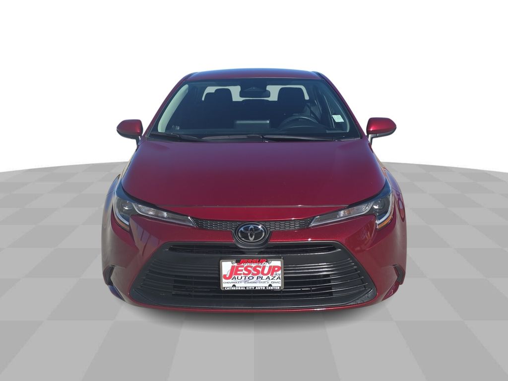 2024 Toyota Corolla LE photo 3