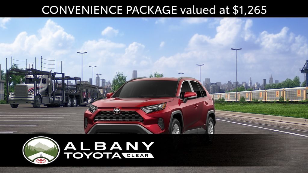 2025 Toyota RAV4 XLE's photo