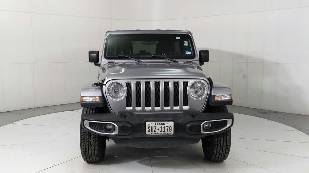 Used 2020 Silver Jeep Unlimited Sahara image 8