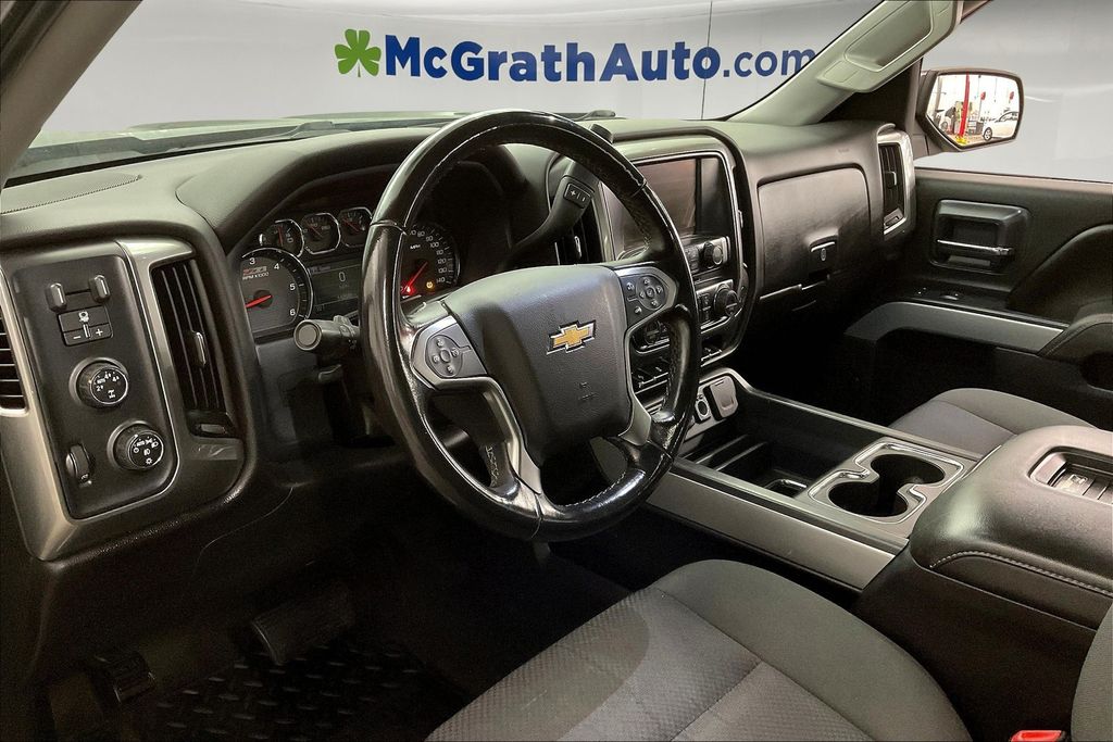 2016 Chevrolet Silverado 1500 LT photo 13