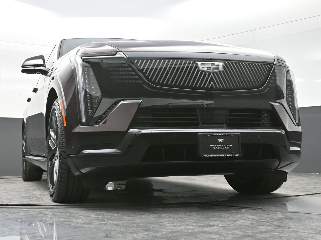 2025 Cadillac Escalade IQ Sport photo 16