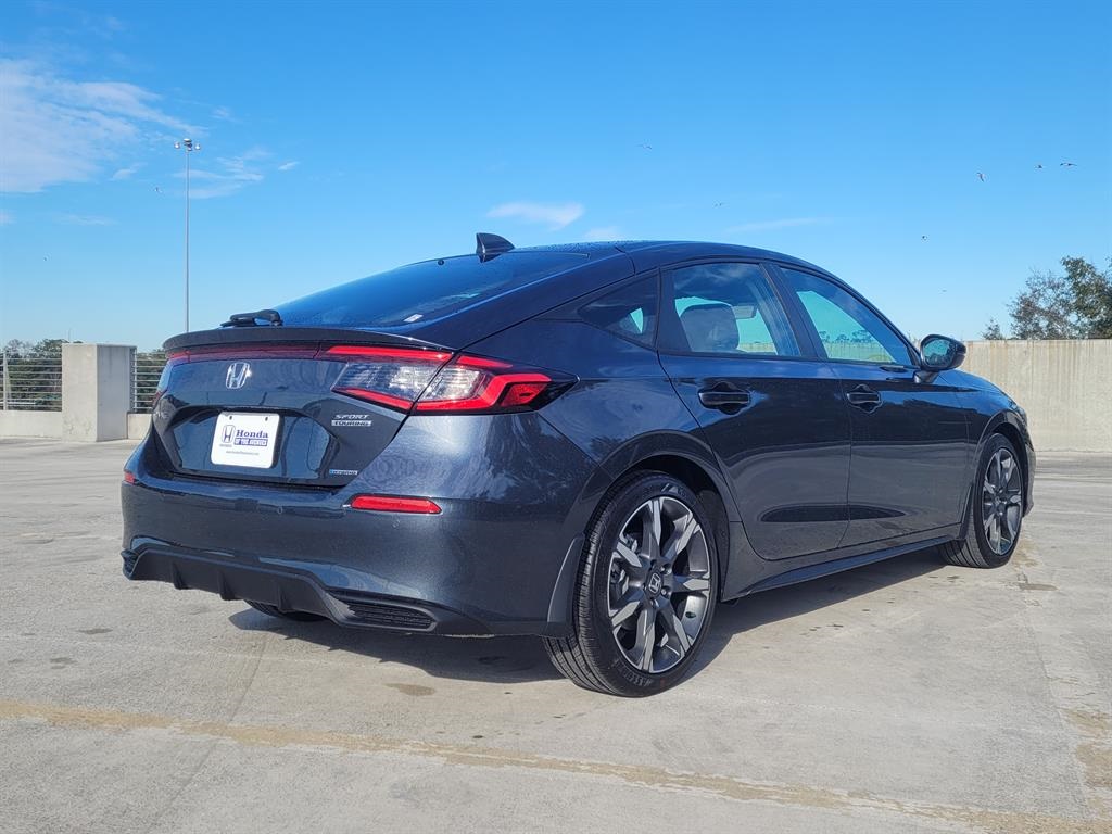 2026 Honda Civic Hatchback Hybrid Sport Touring photo 6